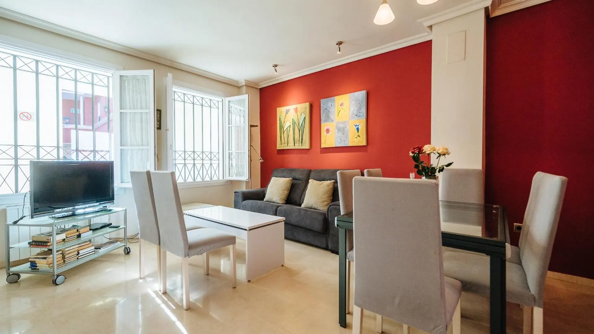 Apartment Apartamento En Casa Palacio Con Piscina 15 Mayo A 15 Octubre Seville